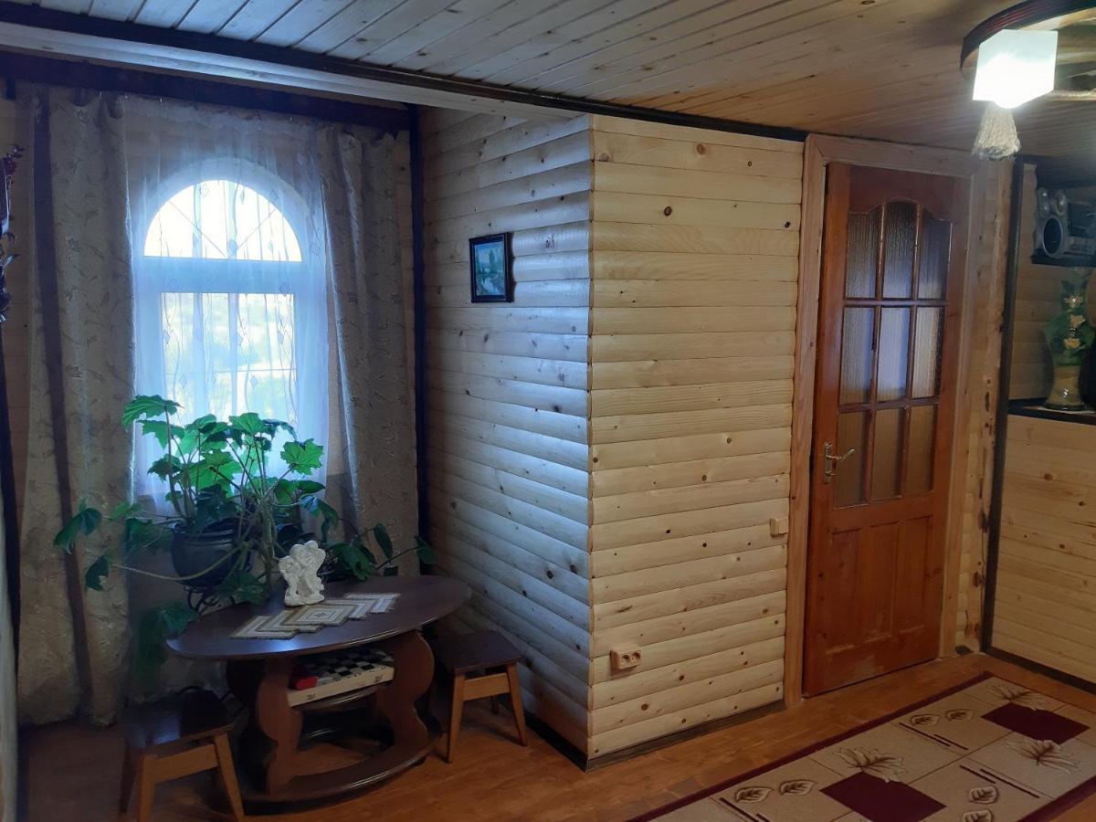 дерев'яний будинок з банею Апартаменты *